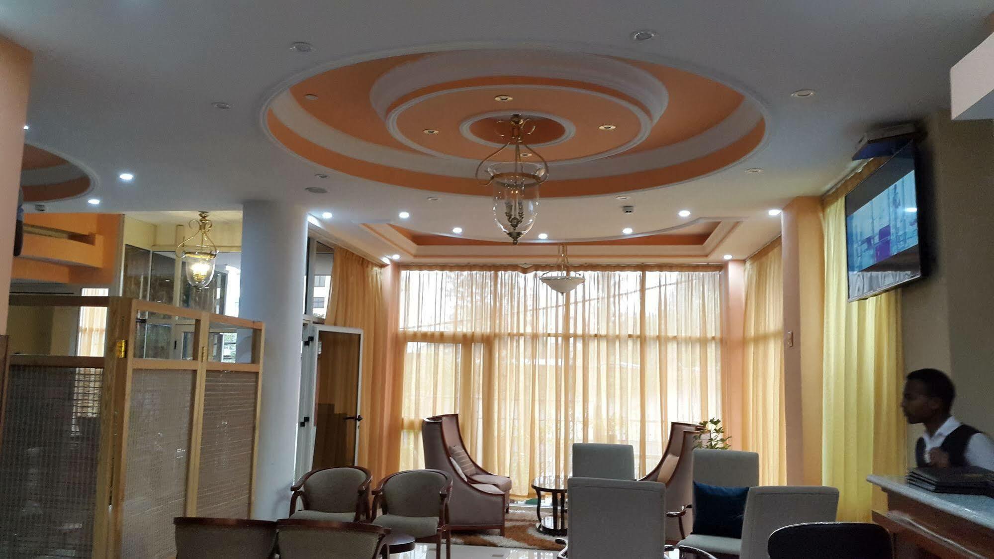 C Fun Addis Hotel Exteriér fotografie